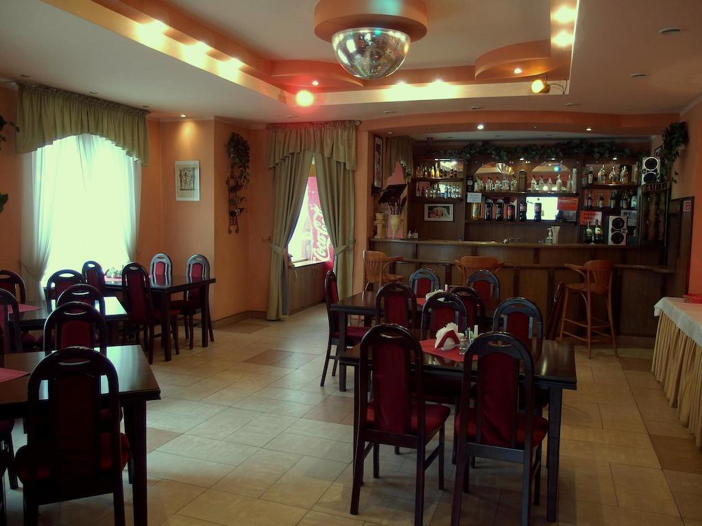Villa Eden & Restaurant Ełk Buitenkant foto